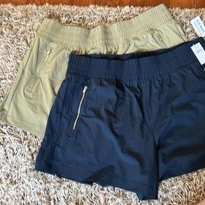 High-Waisted SleekTech Shorts Large